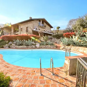  Bauernhof Cascina Crocelle With View And Shared Pool